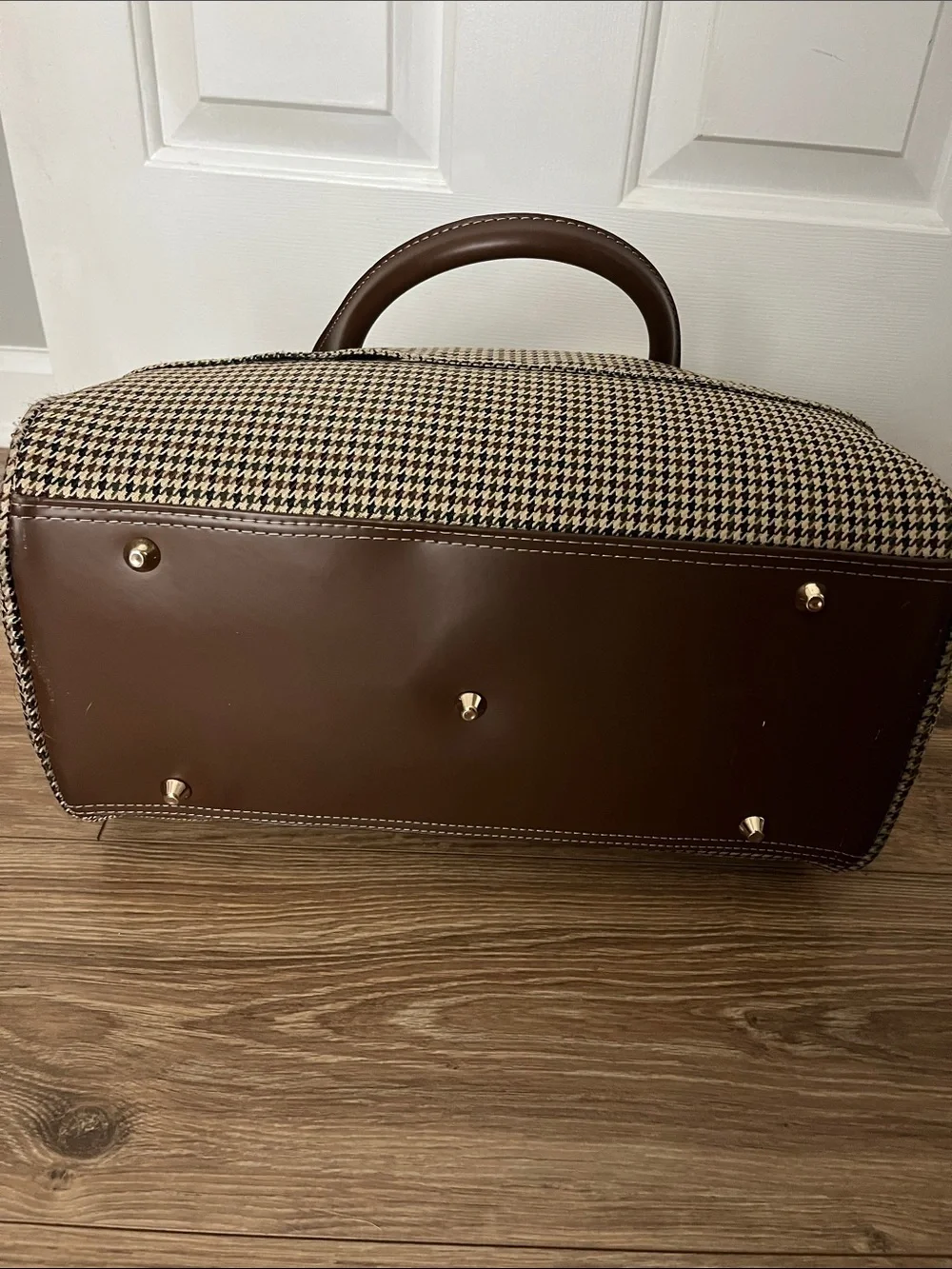 London Fog Cambridge II 16-inch Houndstooth Satchel carry-on